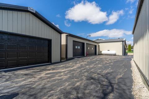 609 Cedar St, Cedar Point, IL 61316 photo 34