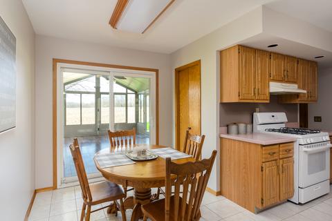 609 Cedar St, Cedar Point, IL 61316 photo 12