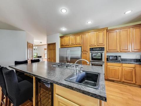 2917 Arbor Dr, Mchenry, IL 60050 photo 12