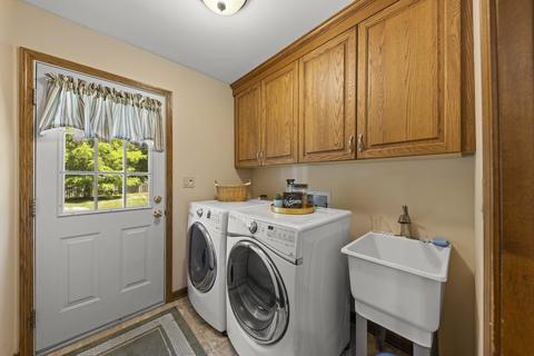 2037 Burnham Pl, Wheaton, IL 60189 photo 14