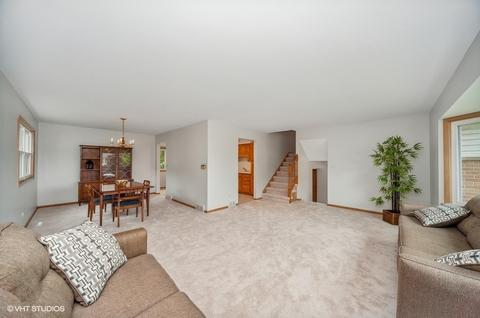 931 Blaze Trl, Wheeling, IL 60090 photo 3