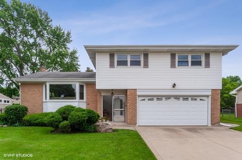 931 Blaze Trl, Wheeling, IL 60090 photo 1