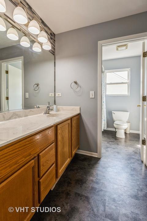 1720 Emerald Pointe Cir, Plainfield, IL 60586 photo 12
