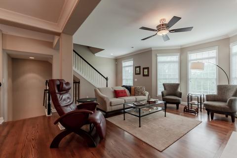 109 Spring Ave, Naperville, IL 60540 photo 15