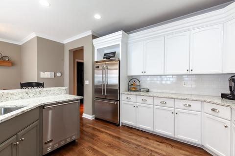 109 Spring Ave, Naperville, IL 60540 photo 9