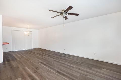 955 Zenner Ave, Aurora, IL 60505 photo 3