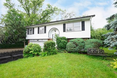 955 Zenner Ave, Aurora, IL 60505 photo 1