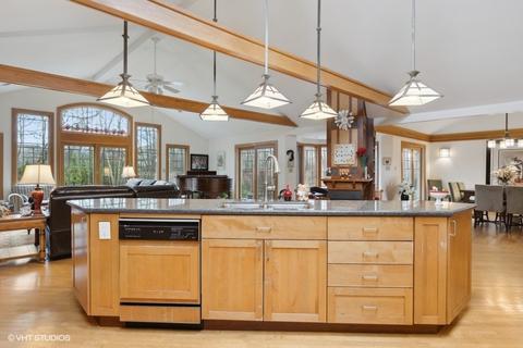 607 Juniper Rd, Glenview, IL 60025 photo 13
