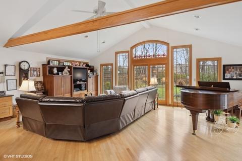 607 Juniper Rd, Glenview, IL 60025 photo 14