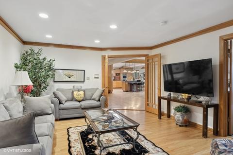 607 Juniper Rd, Glenview, IL 60025 photo 17