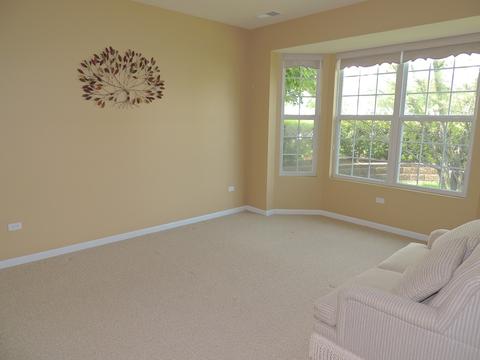 2896 Edgewater Dr, Elgin, IL 60124 photo 15