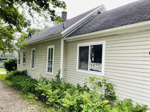 9 Guth St, East Dundee, IL 60118 photo 4