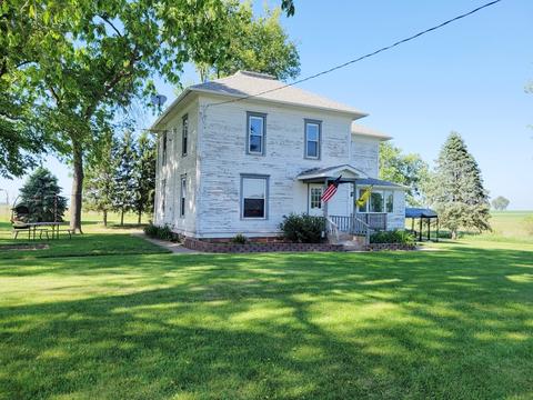 12120 Mason Rd, Morrison, IL 61270 photo 2