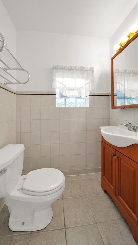 4137 W 58th Pl, Chicago, IL 60629 photo 11