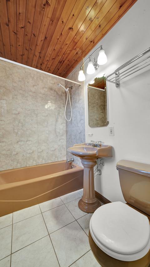 4137 W 58th Pl, Chicago, IL 60629 photo 14