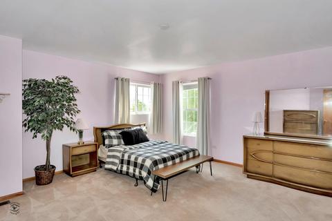 1301 Idabright Dr, Plainfield, IL 60586 photo 9
