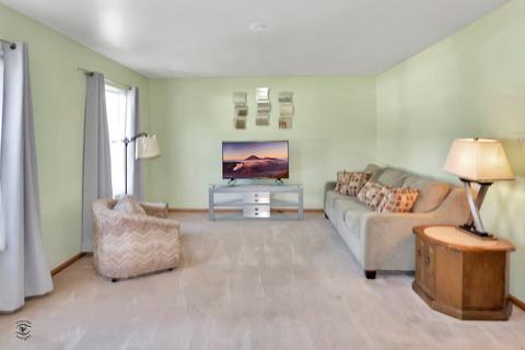 1301 Idabright Dr, Plainfield, IL 60586 photo 6