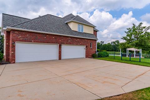 1 Pebblebrook Ct, Bloomington, IL 61705 photo 27