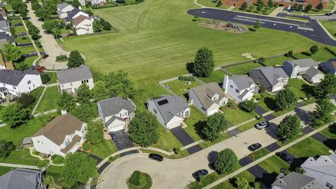 2101 Ashbrook Ct, Plainfield, IL 60586 photo 4