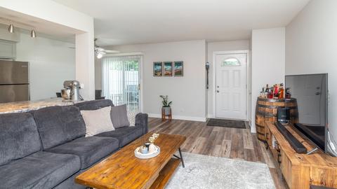 1474 Cornell Ter, Hoffman Estates, IL 60169 photo 6