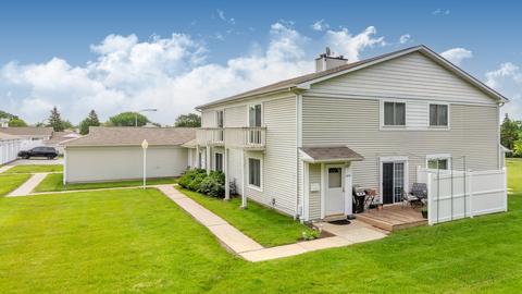 1474 Cornell Ter, Hoffman Estates, IL 60169 photo 1