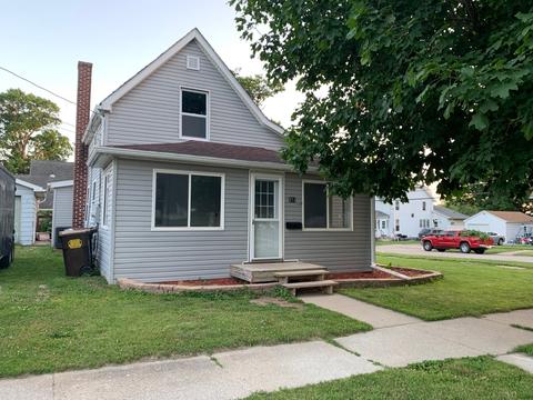 211 W Wall St, Morrison, IL 61270 photo 1