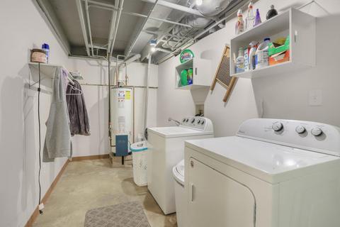 206 E Benham St, Tolono, IL 61880 photo 28