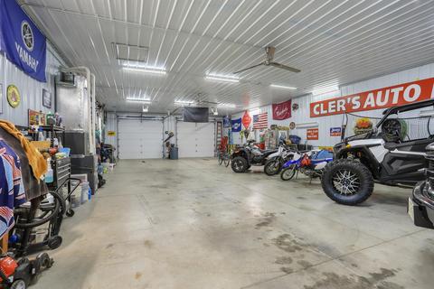 206 E Benham St, Tolono, IL 61880 photo 19