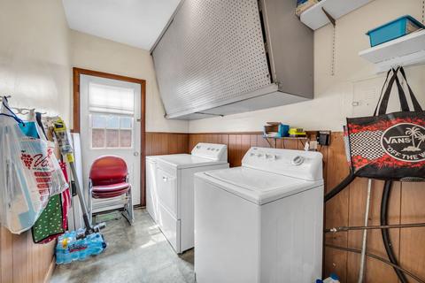 12 E Berkley Ln, Hoffman Estates, IL 60169 photo 13