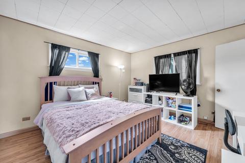 12 E Berkley Ln, Hoffman Estates, IL 60169 photo 18