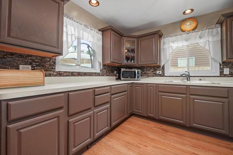 8625 45th St, Lyons, IL 60534 photo 14