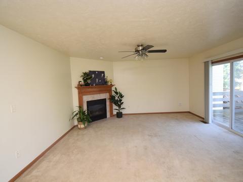 407 Robert Dr, Normal, IL 61761 photo 6