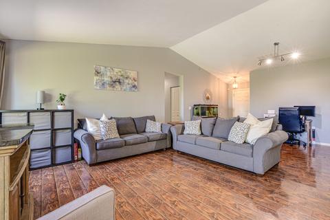 39820 Waterloo Dr, Beach Park, IL 60083 photo 2