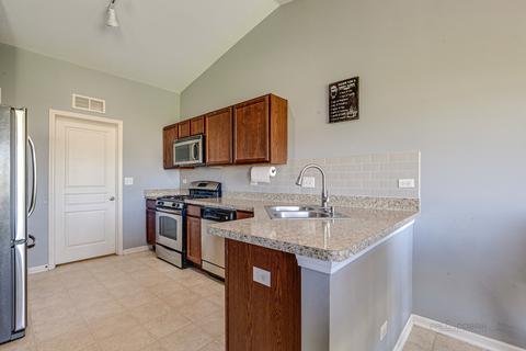 39820 Waterloo Dr, Beach Park, IL 60083 photo 8