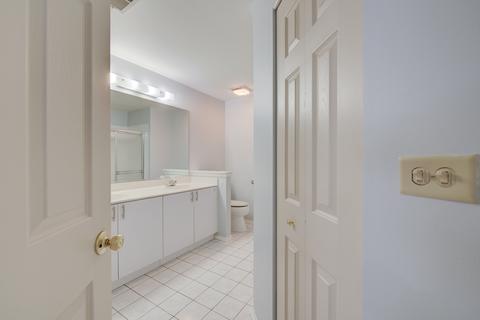 445 Cromwell Cir #2, Bartlett, IL 60103 photo 21