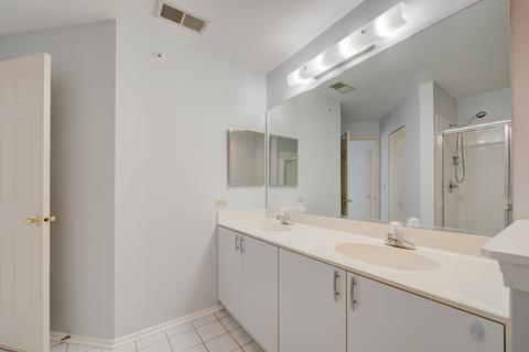 445 Cromwell Cir #2, Bartlett, IL 60103 photo 23