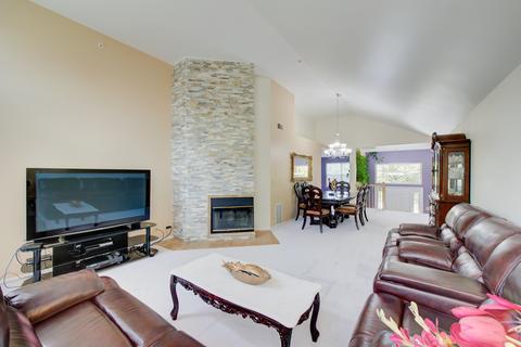 445 Cromwell Cir #2, Bartlett, IL 60103 photo 9
