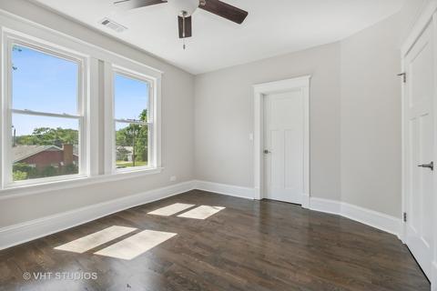12207 S Eggleston Ave, Chicago, IL 60628 photo 10