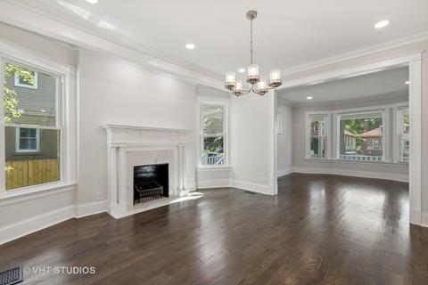 12207 S Eggleston Ave, Chicago, IL 60628 photo 4