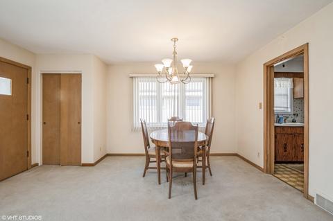 7134 W Wright Ter, Niles, IL 60714 photo 3