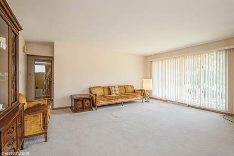 7134 W Wright Ter, Niles, IL 60714 photo 4