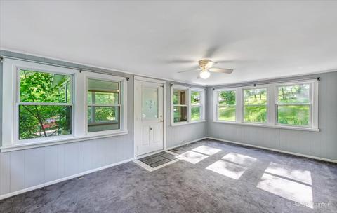 540 Teal Ave, Elgin, IL 60123 photo 14