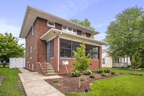 111 E Waupansie St, Dwight, IL 60420 photo 1