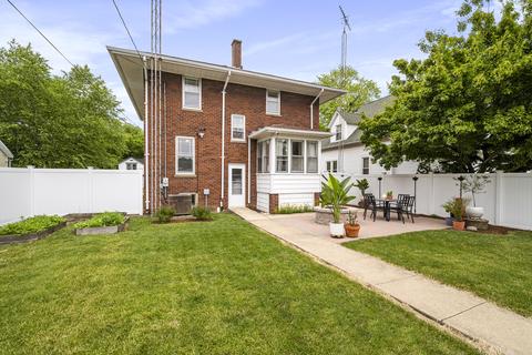 111 E Waupansie St, Dwight, IL 60420 photo 3