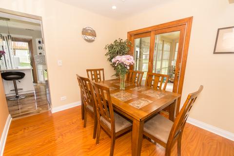 1130 Singleton Dr, Roselle, IL 60172 photo 11