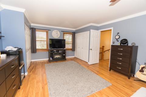 1130 Singleton Dr, Roselle, IL 60172 photo 14