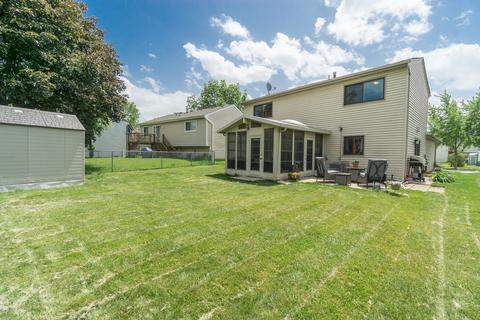 1130 Singleton Dr, Roselle, IL 60172 photo 23