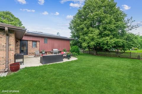 16 W740 90th St, Willowbrook, IL 60527 photo 23