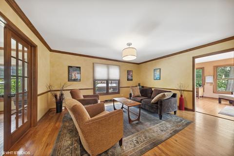 1303 E Gartner Rd, Naperville, IL 60540 photo 7