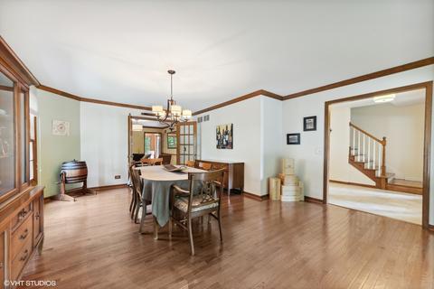 1303 E Gartner Rd, Naperville, IL 60540 photo 4